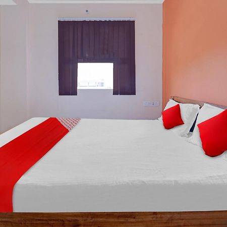 Hotel O Grand Paradise Inn & Banquet Hall Patna  Bagian luar foto
