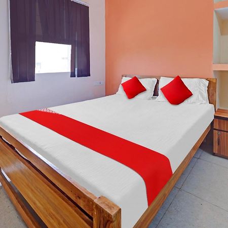 Hotel O Grand Paradise Inn & Banquet Hall Patna  Bagian luar foto