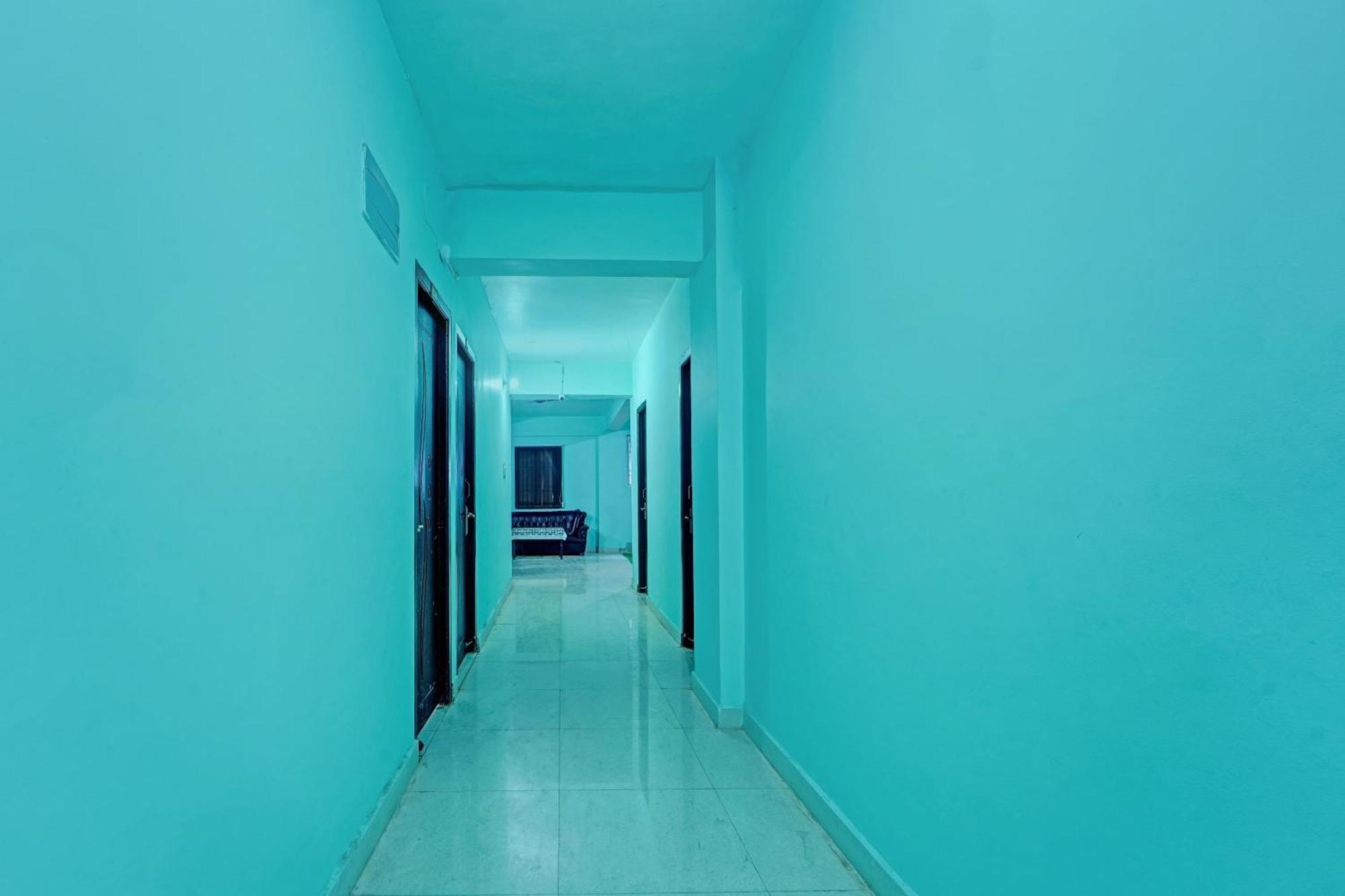 Hotel O Grand Paradise Inn & Banquet Hall Patna  Bagian luar foto