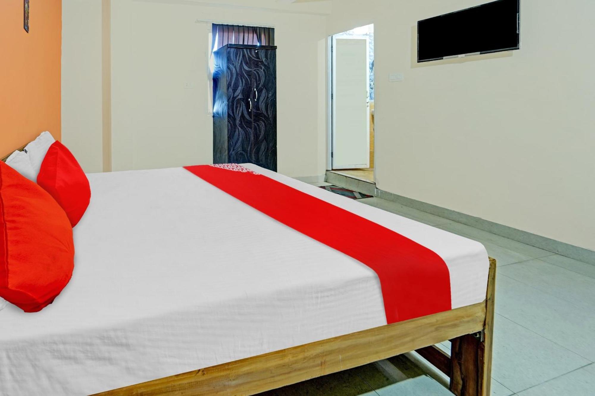 Hotel O Grand Paradise Inn & Banquet Hall Patna  Bagian luar foto