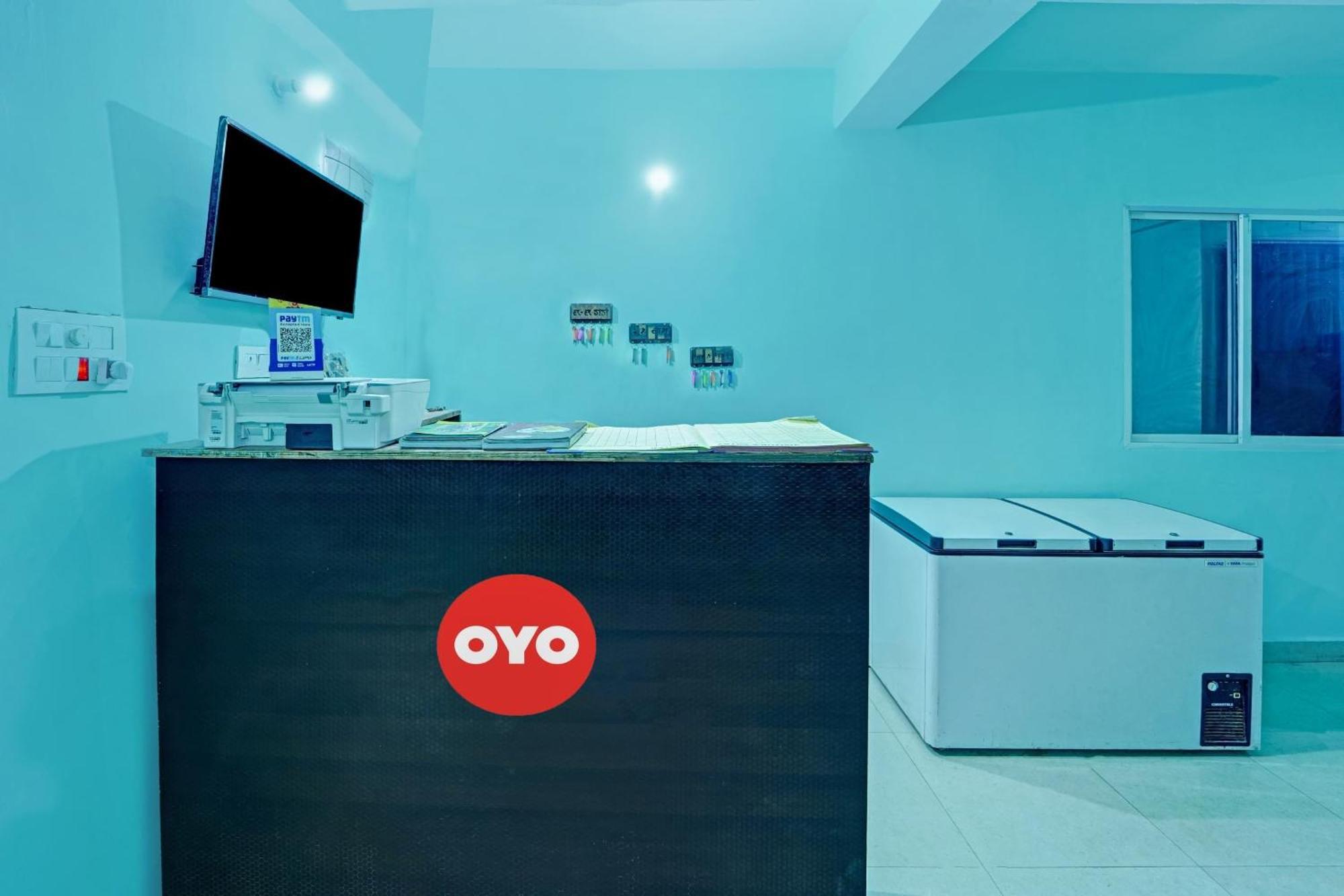 Hotel O Grand Paradise Inn & Banquet Hall Patna  Bagian luar foto