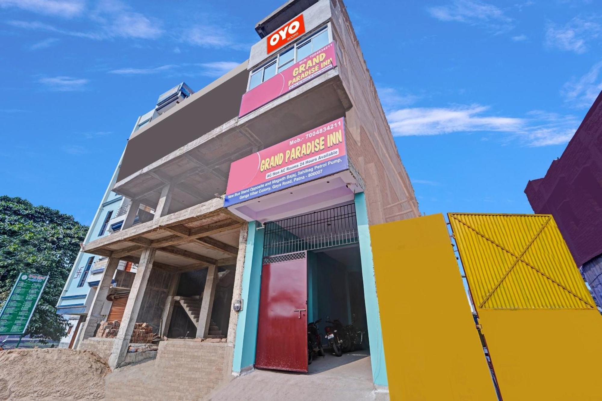 Hotel O Grand Paradise Inn & Banquet Hall Patna  Bagian luar foto